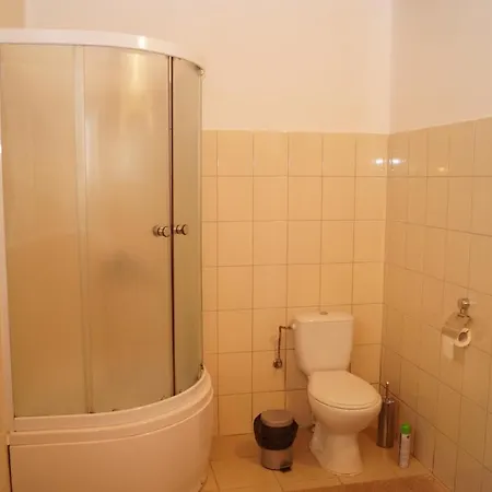 Hotel норіс *