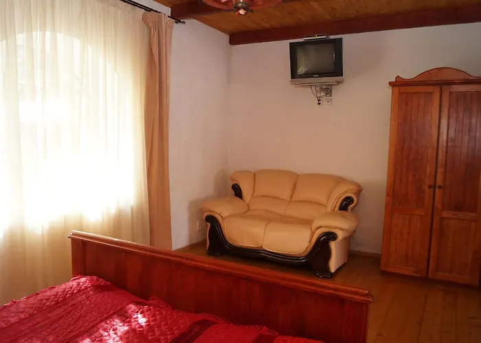 норіс Hotell